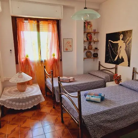 アパート La Palma